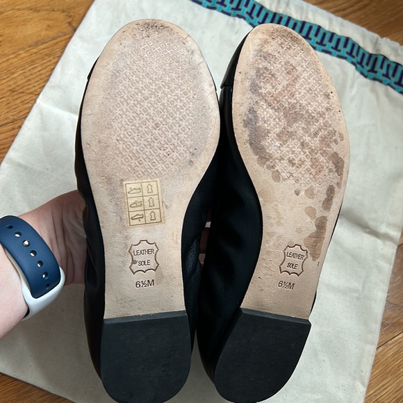 Tory Burch Cap Toe Black Ballet Flats Leather Excellent Condition Size 6.5 - Picture 7 of 13